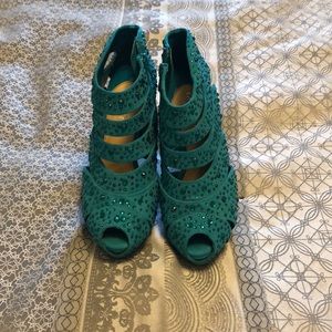 Gianni bini platform heels size 6.5